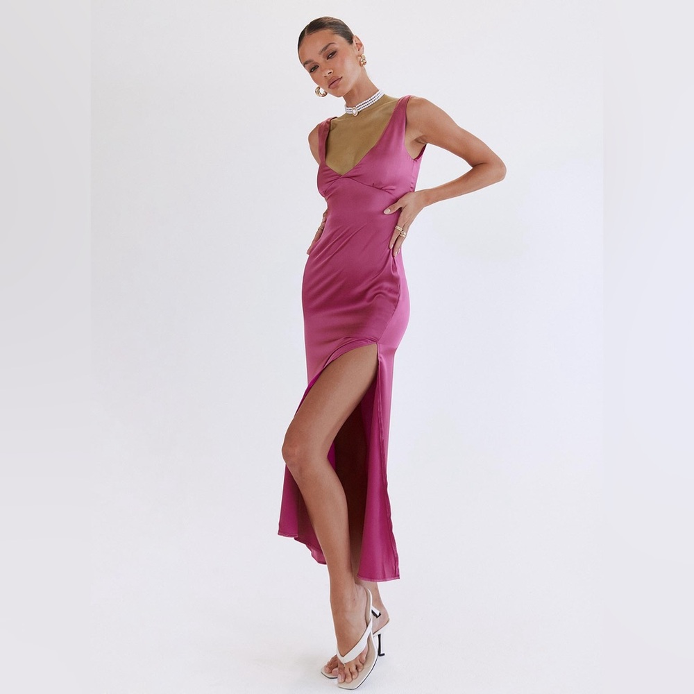 Princess Polly Satin Fuchsia Lynsey Slip Dress with Thigh Slit Sz. 12 NWT